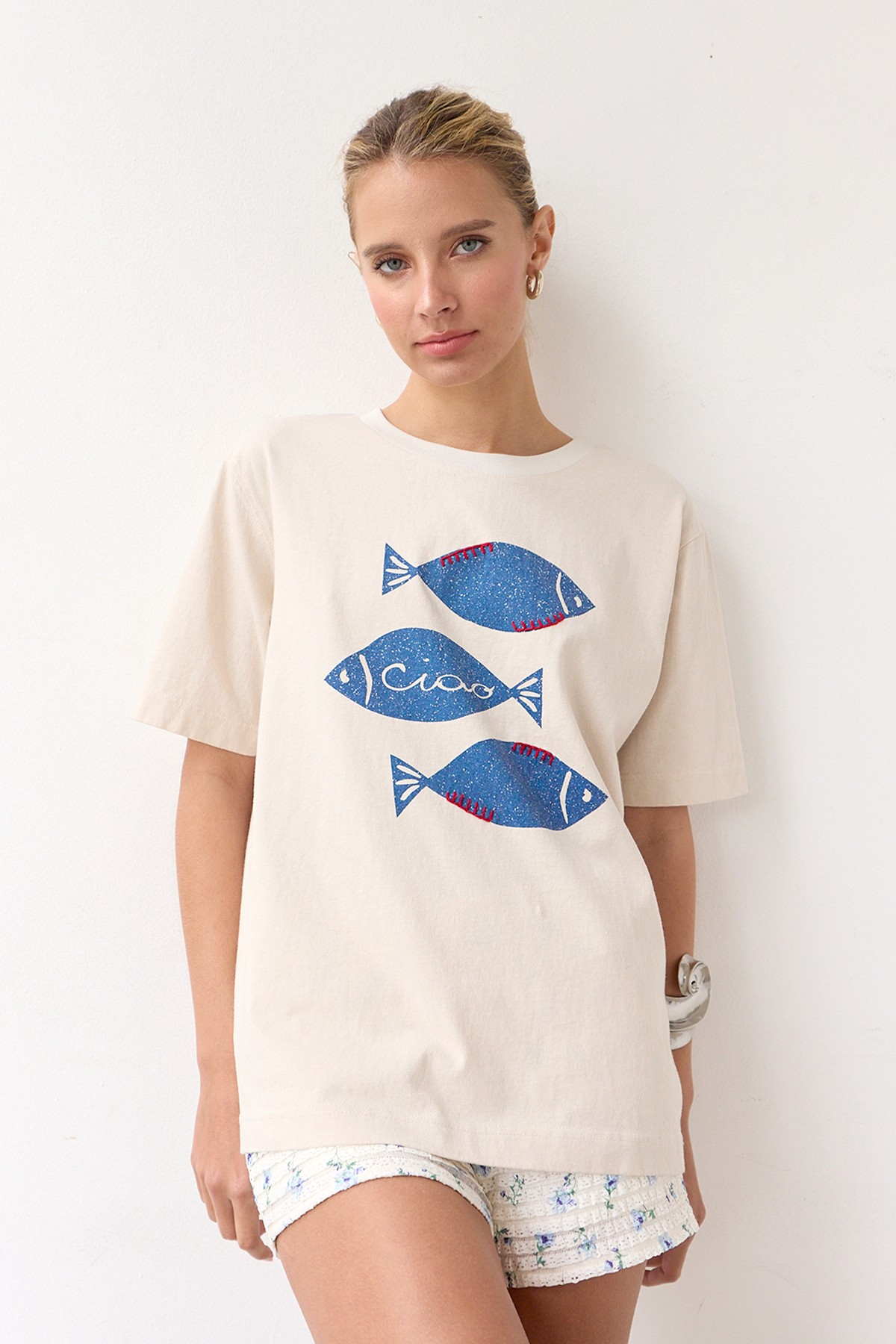 Fish Graphic Tee With Stitch