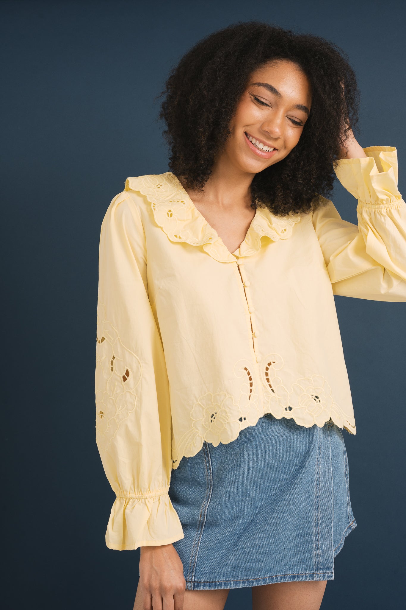 Embroidery Ruffle Blouse
