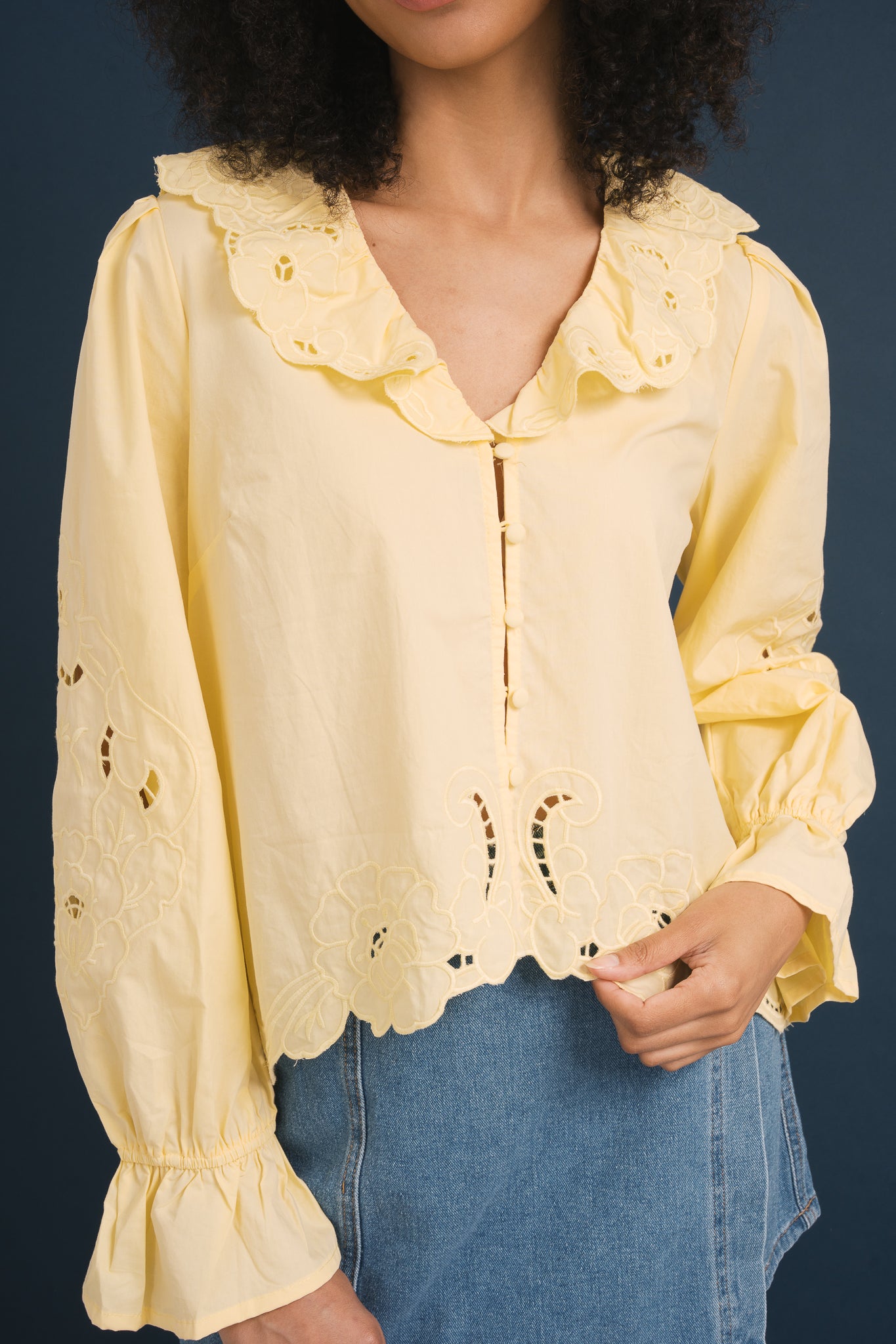 Embroidery Ruffle Blouse