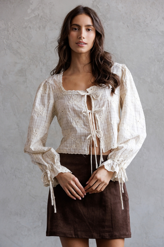 Maris Embroidered Floral Top