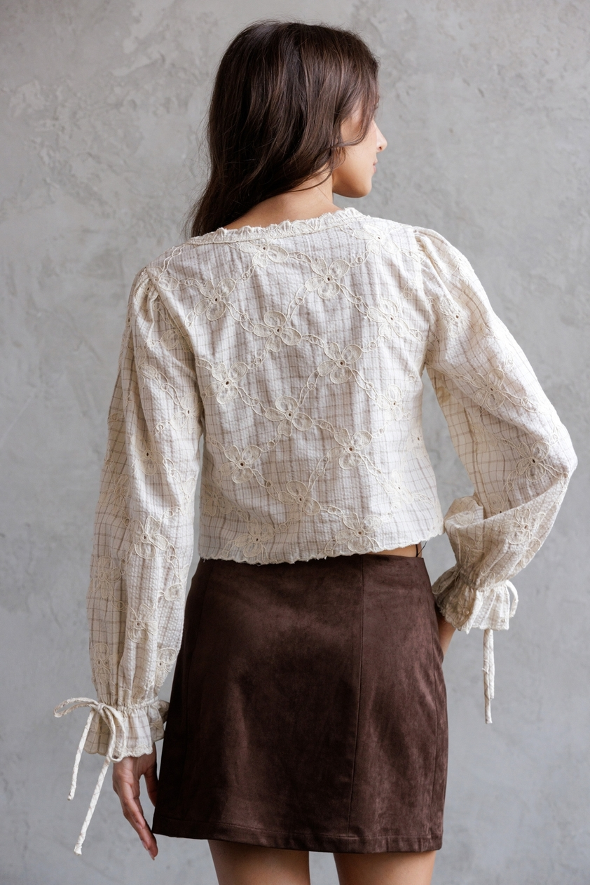 Maris Embroidered Floral Top