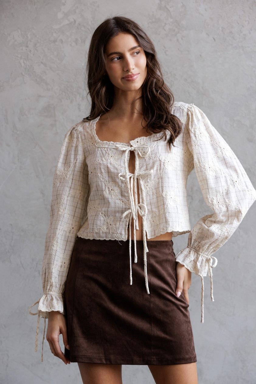 Maris Embroidered Floral Top