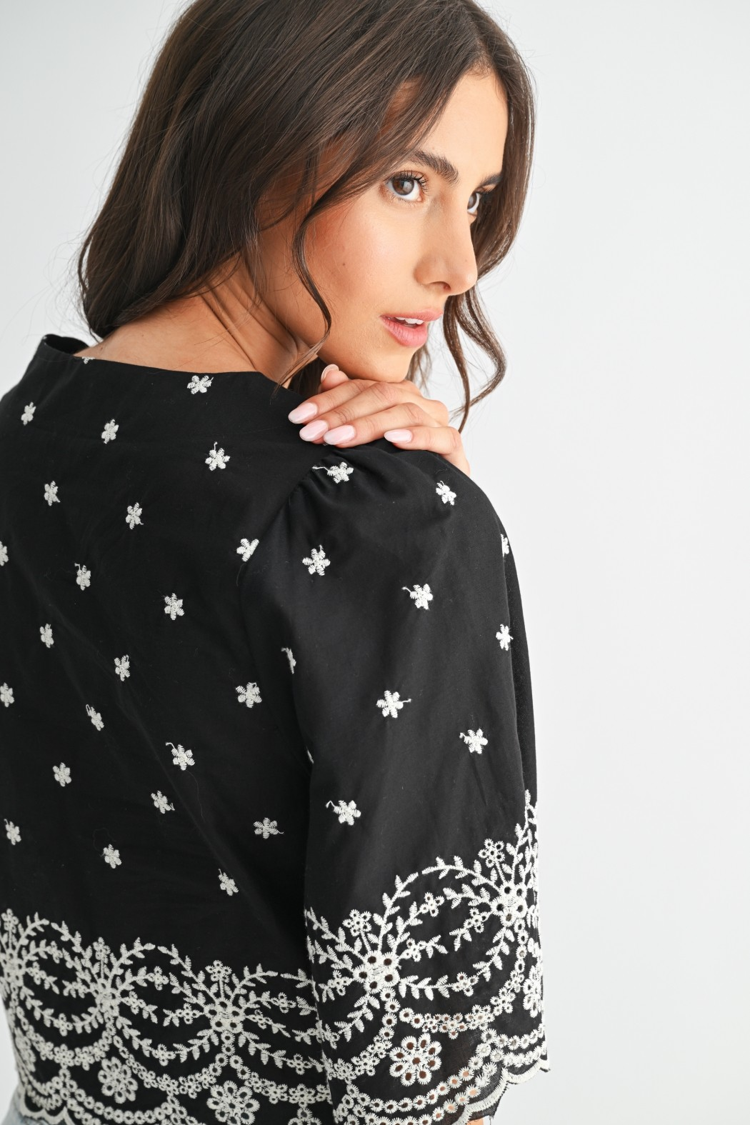 Dara Embroidered Blouse