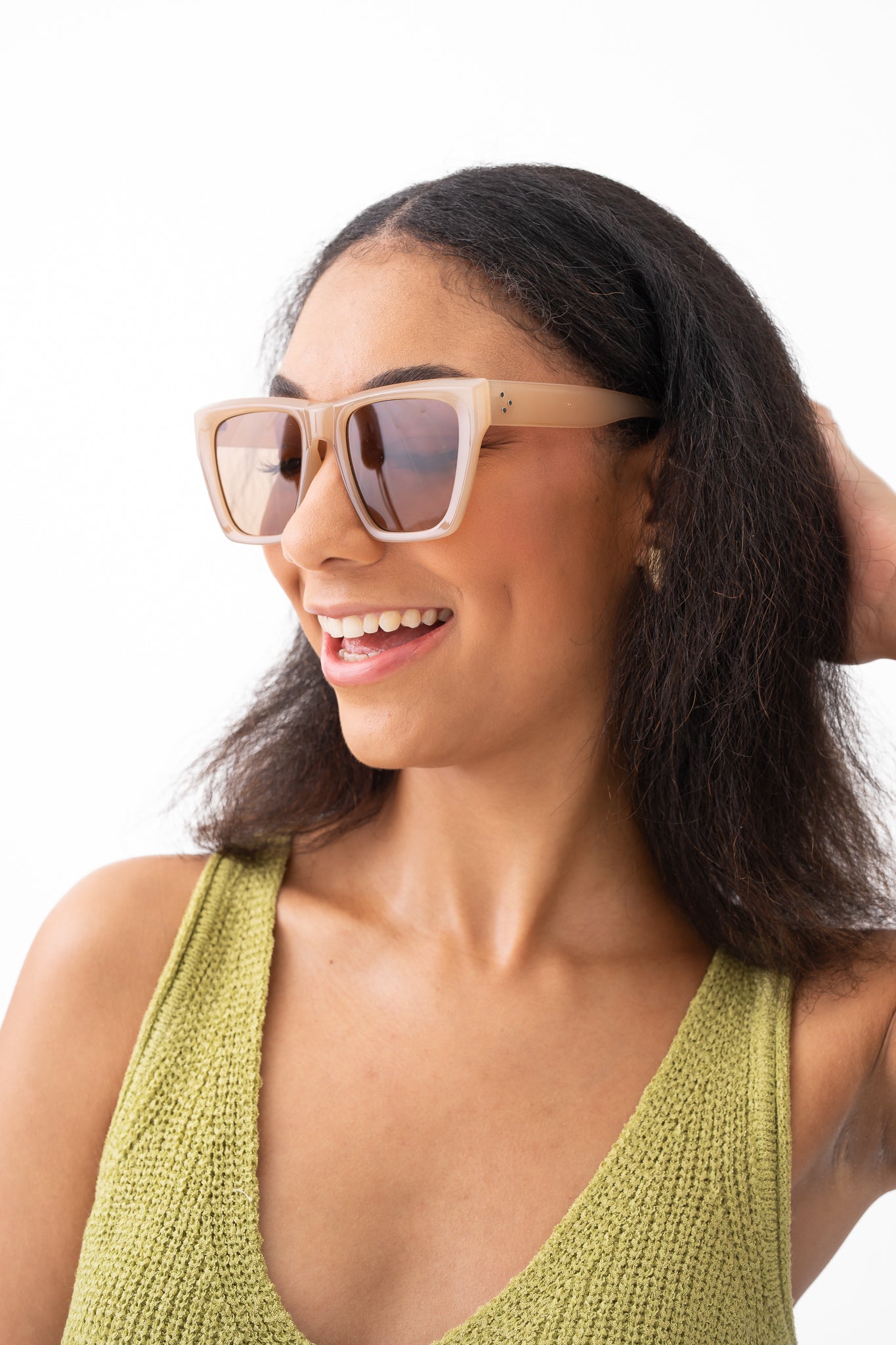 Logan Beige Sunglasses