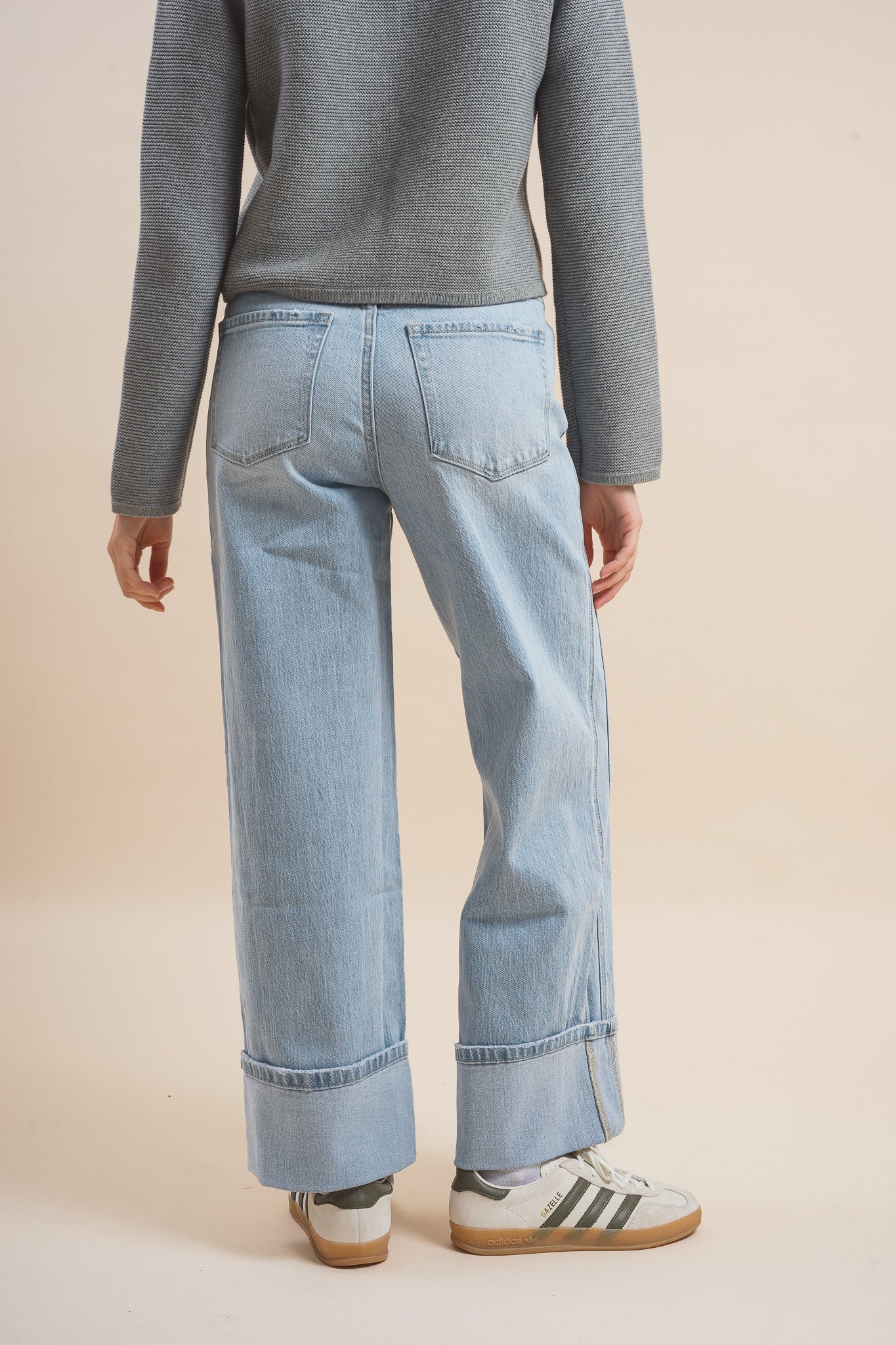 Super High Rise Cuffed Baggy Wide Jeans