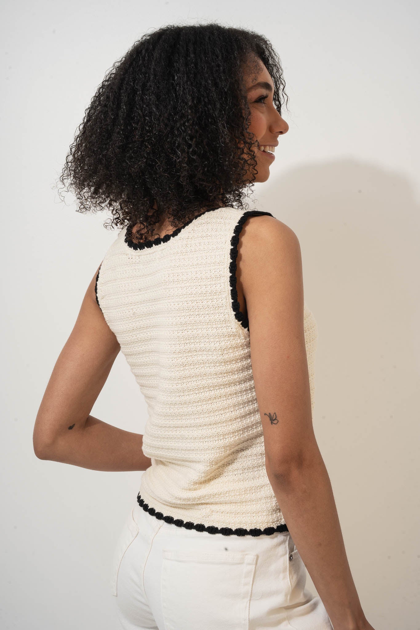 Contrast Trim Sweater Top